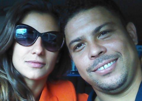 Ronaldo se derrete pela namorada 'vou morrer de saudades, meu amor'